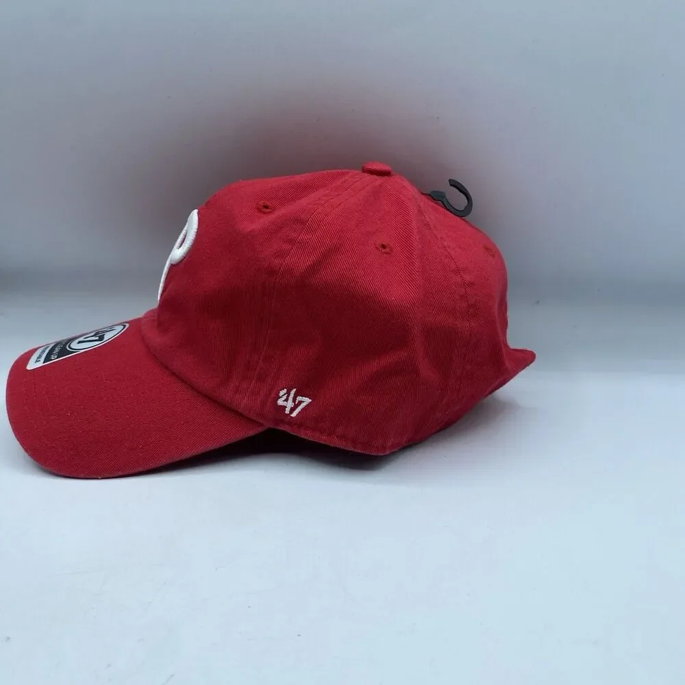 Philadelphia Phillies Hat Adjustable 47 Brand Red Clean Up MLB Strapback NWT